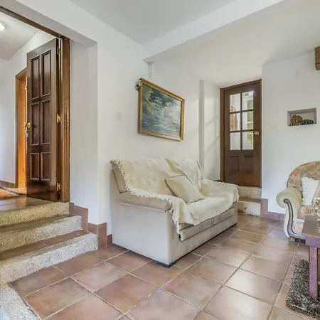 Shakti Rio Mino Villa San Bartolomé